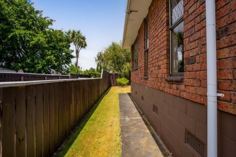 Photo of property in 14 Poplar Grove, Whalers Gate, New Plymouth, 4310