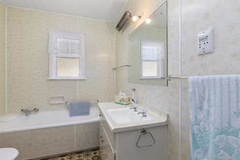 Photo of property in 57 Hine Road, Wainuiomata, Lower Hutt, 5014