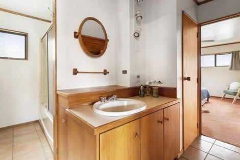 Photo of property in 16a Pah Road, Onerahi, Whangarei, 0110