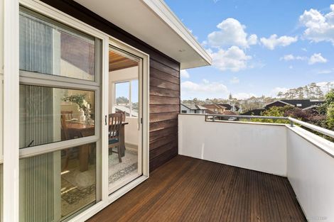 Photo of property in 1/7 Delamare Court, Sunnynook, Auckland, 0632