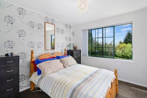 Photo of property in 46 Mountain Road, Western Heights, Rotorua, 3015