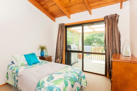 Photo of property in 57 Moana Road, Okitu, Gisborne, 4010