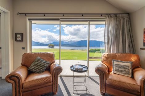 Photo of property in 140 Howden Street, Te Anau, 9600