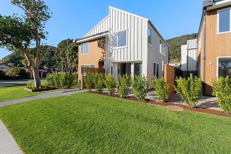 Photo of property in 2/17 Puriri Street, Woburn, Lower Hutt, 5010