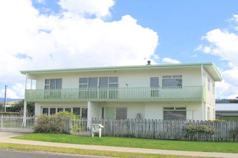 Photo of property in 201 Rangi Avenue, Whangamata, 3620