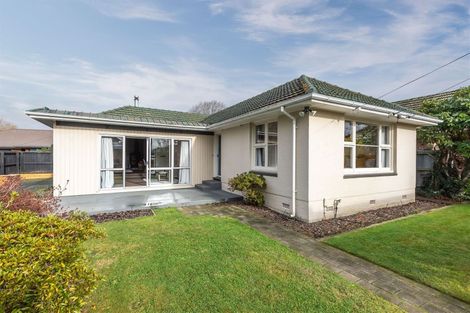 Photo of property in 23 Mappleton Avenue, Burnside, Christchurch, 8053