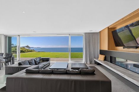 Photo of property in 136 Pukematu Lane, Russell, 0202
