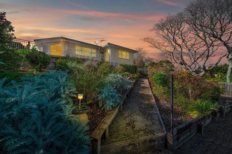 Photo of property in 7 Ngakoti Street, Urenui, 4375