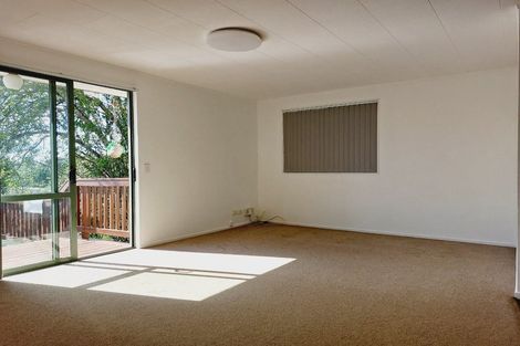 Photo of property in 1/23 Landow Place, Henderson, Auckland, 0612