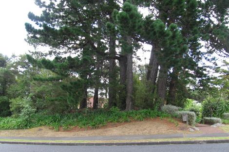 Photo of property in 51 Park Hill Road, Birkenhead, Auckland, 0626