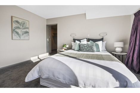 Photo of property in 2 Hatfield Place, Avonhead, Christchurch, 8042