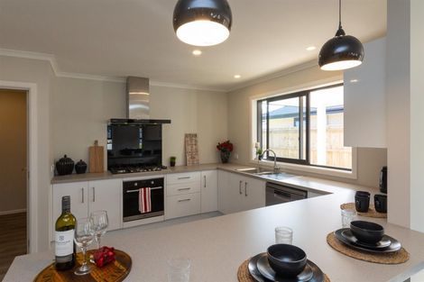 Photo of property in 10 Oldfield Lane, Marton, 4710