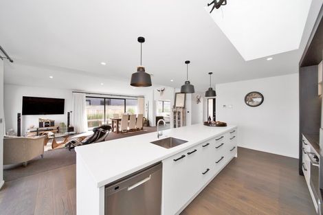 Photo of property in 1 Ashwood Lane, Bell Block, New Plymouth, 4312