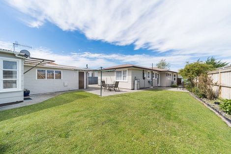 Photo of property in 28 Karamea Crescent, Kelvin Grove, Palmerston North, 4414
