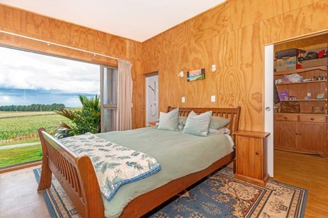 Photo of property in 1266 Wharerata Road, Muriwai, Manutuke, 4072