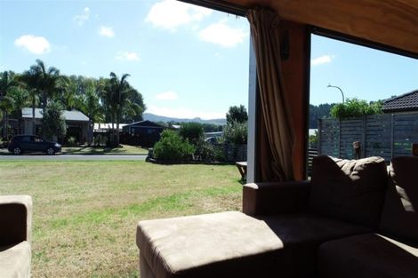 Photo of property in 3 Clipper Place, Whitianga, 3510