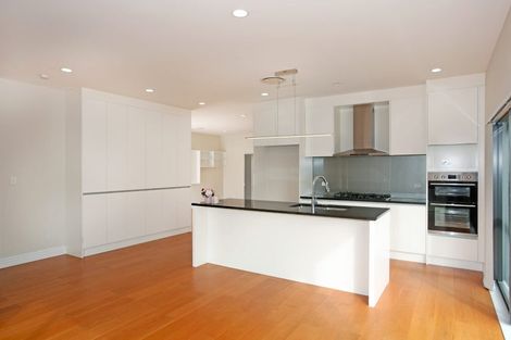 Photo of property in 21 Francesco Drive, Karaka, Papakura, 2113