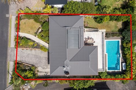 Photo of property in 43 Newhaven Terrace, Mairangi Bay, Auckland, 0630