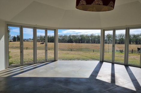 Photo of property in 70 Grays Road, Yaldhurst, Christchurch, 8042