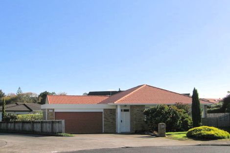 Photo of property in 15 Dana Place, Somerville, Auckland, 2014