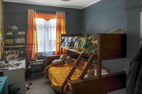 Photo of property in 9 Plunket Avenue, Petone, Lower Hutt, 5012