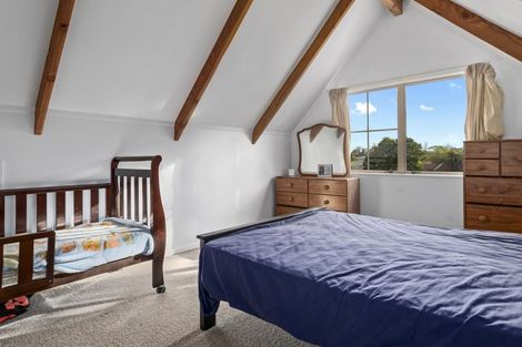 Photo of property in 60 Pelorus Street, Welcome Bay, Tauranga, 3112