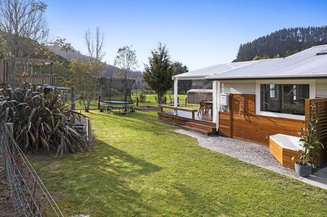 Photo of property in 186 Uruti Road, Uruti, Urenui, 4378