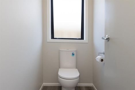 Photo of property in 10 Oldfield Lane, Marton, 4710