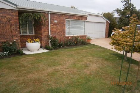 Photo of property in 2/2 Brookford Place, Westmorland, Christchurch, 8025