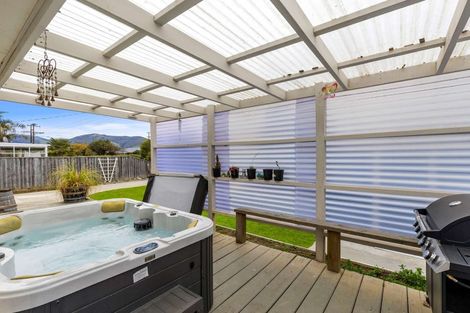 Photo of property in 11 Mcglashen Street, Motueka, 7120