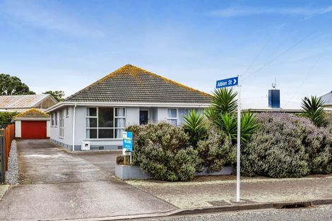 Photo of property in 18 Grey Street, Hawera, 4610