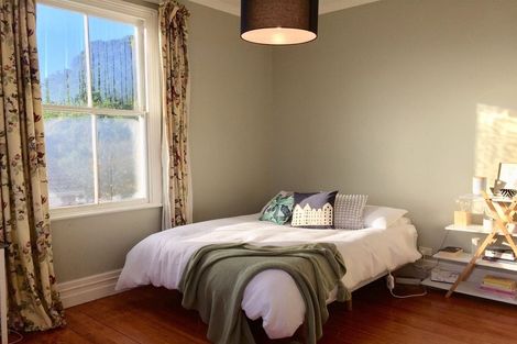 Photo of property in 147 Victoria Road, Saint Clair, Dunedin, 9012