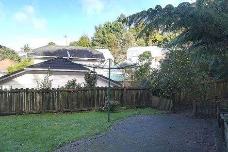 Photo of property in 2/112 Nigel Road, Browns Bay, Auckland, 0630