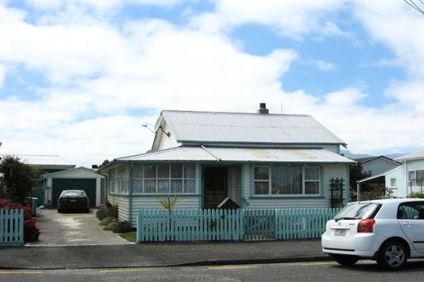 Photo of property in 63 Peel Street, Westport, 7825