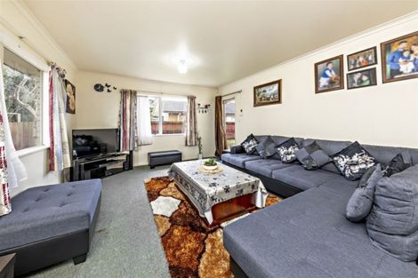 Photo of property in 16 Portrush Lane, Takanini, 2112