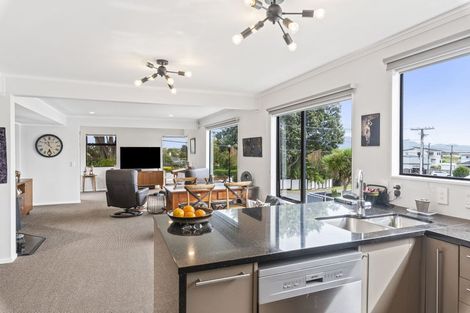 Photo of property in 3 Ruru Road, Otaihanga, Paraparaumu, 5036