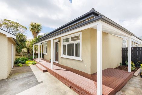 Photo of property in 442 College Street, Hokowhitu, Palmerston North, 4410