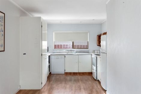 Photo of property in 2/15 Victoria Avenue, Whakatane, 3120