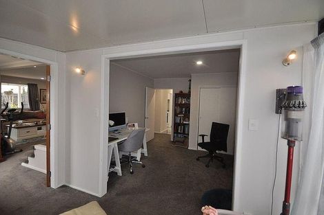 Photo of property in 23 Saint Johns Avenue, Tuakau, 2121