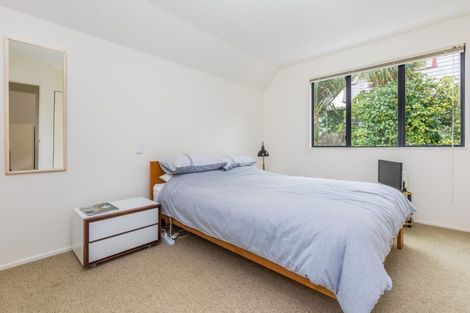 Photo of property in 22 West End Road, Herne Bay, Auckland, 1022