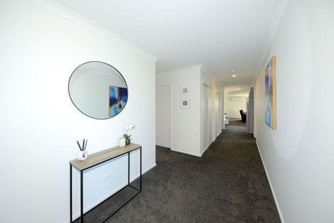 Photo of property in 9 Seaward Street, Pegasus, 7612