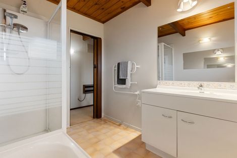 Photo of property in 1a Constance Street, Queenwood, Hamilton, 3210