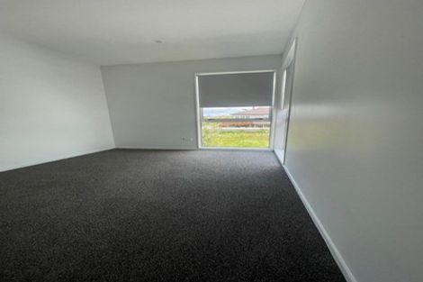 Photo of property in 305f Porchester Road, Takanini, 2112
