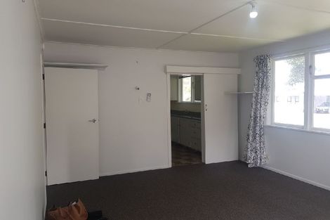 Photo of property in 30a Benge Crescent, Clouston Park, Upper Hutt, 5018
