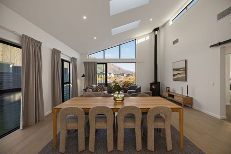 Photo of property in 1 Centurion Court, Jacks Point, 9371