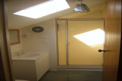 Photo of property in 29 Glenburn Place, Avonhead, Christchurch, 8042