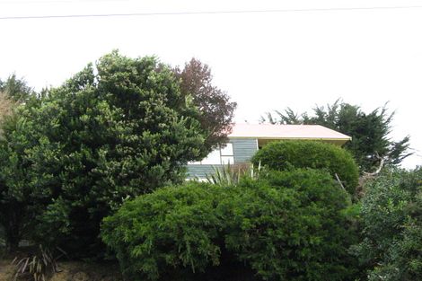 Photo of property in 14 Hellyer Street, Macandrew Bay, Dunedin, 9014