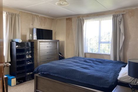 Photo of property in 14 Carey Street, Waitara, 4320