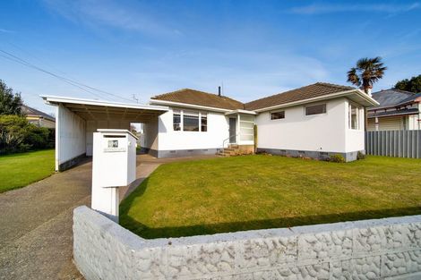 Photo of property in 54 Camberwell Road, Hawera, 4610