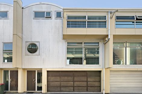 Photo of property in 5c/10 Park Avenue, Epuni, Lower Hutt, 5011